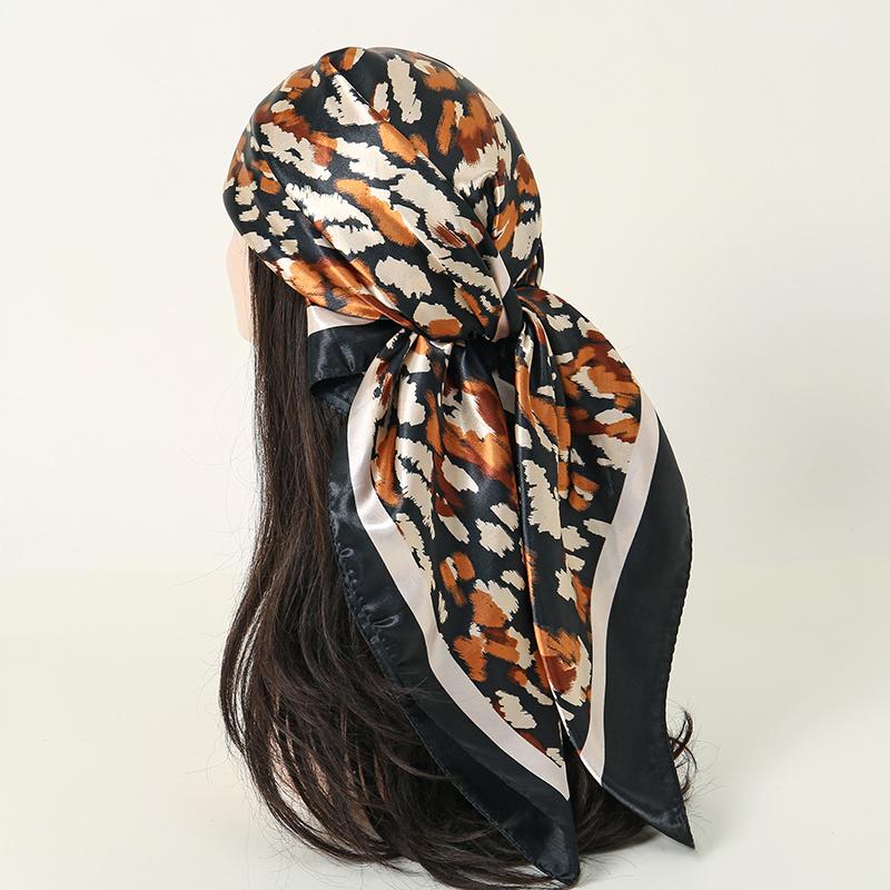 New 90*90cm Leopard Print Luxury Brand Square Silk for Women Foulard Satin Bandana Summer Soft Neckerchief Beach Hair Scarves