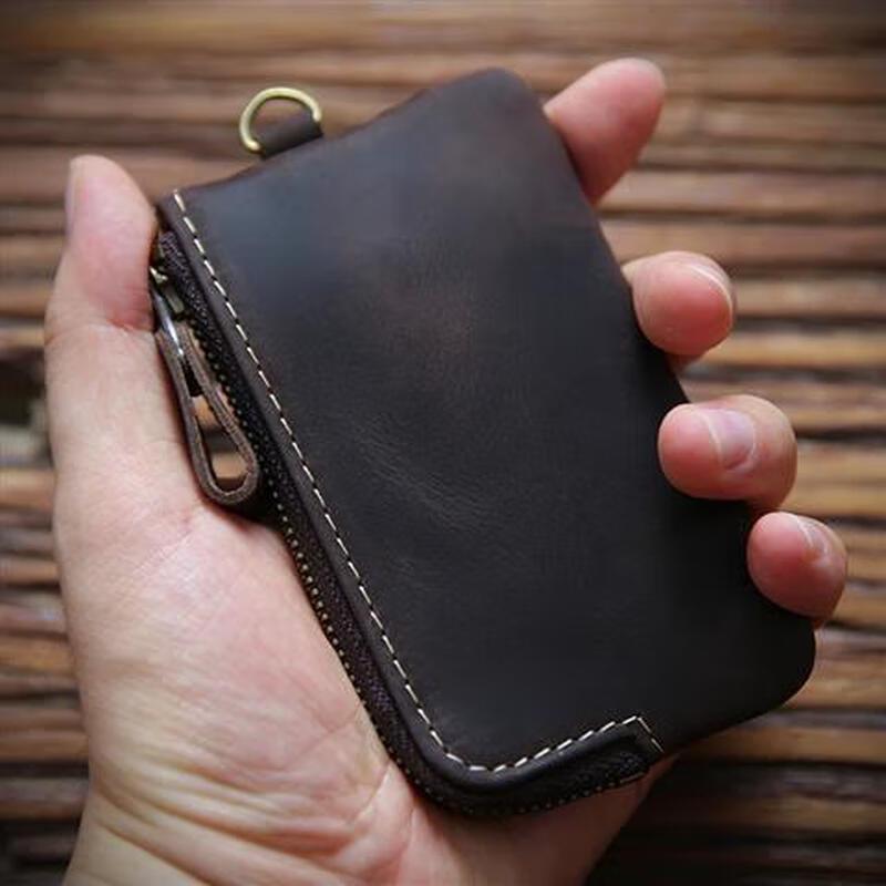 

Мужской держатель для ключей Vepero из темно-коричневой кожи Crazy Horse One Size