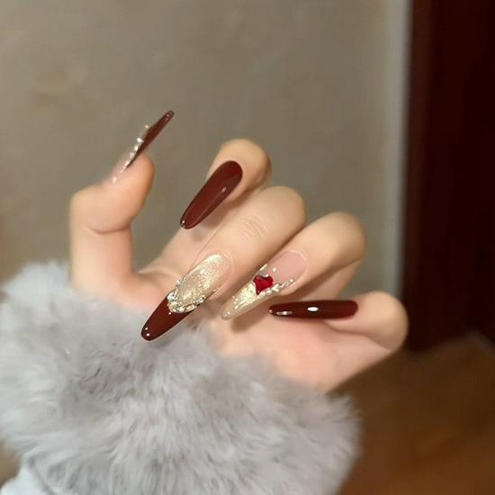 

Xiaohongshu Французский Золотой Кошачий Глаз Элегантный Сестринский Стиль Бутик Отбеливающие Ручной Работы Носибельные Ногти Small S