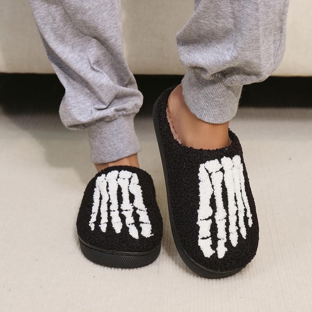 Halloween new home slippers warm men's and women's slippers support sticker code