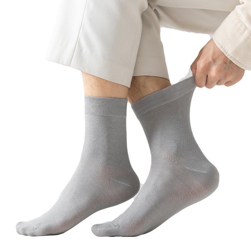 Men's Mid-Tube Bamboo Fiber Socks: Solid Color, Antibacterial, Breathable, Sweat-Absorbent, Perfect for Spring/Summer Leisure and Business Wear.
