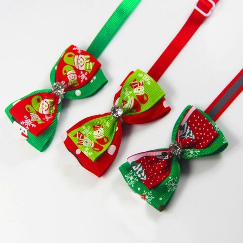 1 Pcs New Red And Green Christmas Collection Pet Bowtie Handmade Jewelry Collar Cat And Dog Cute Bowtie Pet Accessories
