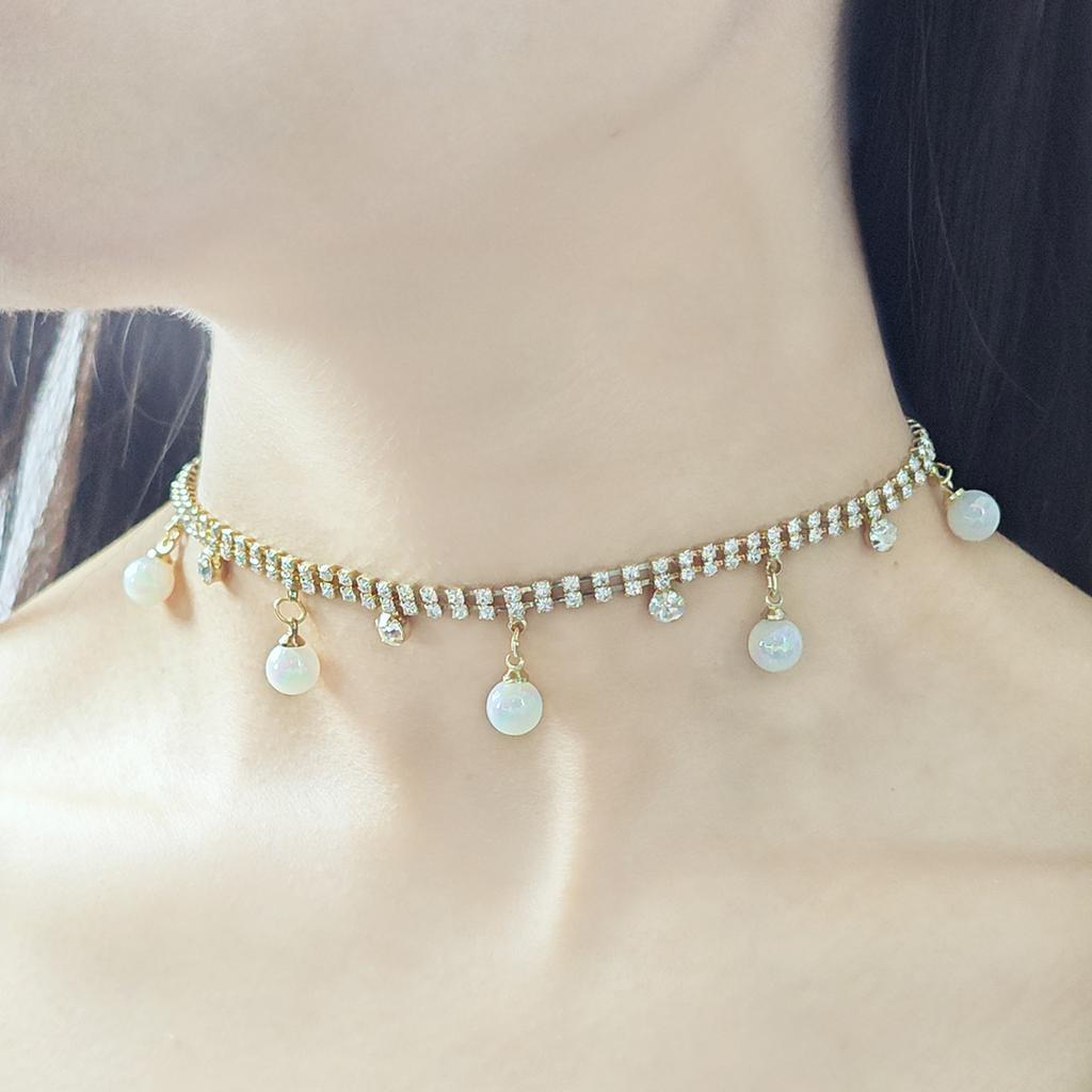 French Retro Gentle Literary Symphony Pearl Necklace, Niche High-End Sense, Simple And Exquisite Diamond-Encrusted Collarbone Chain For Women