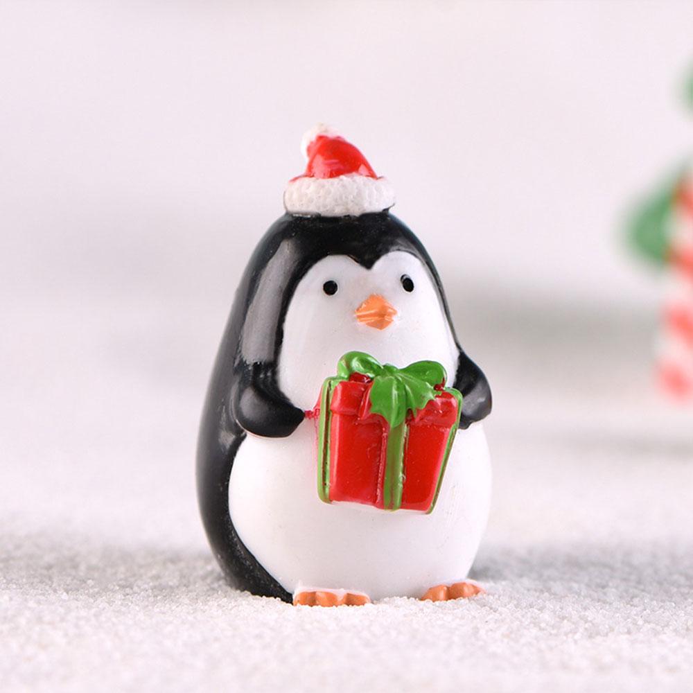 Christmas Elk Penguin Polar Bear New Year Creative Micro Landscape Snow Scenery Design Decoration Creative Resin Animal Gift