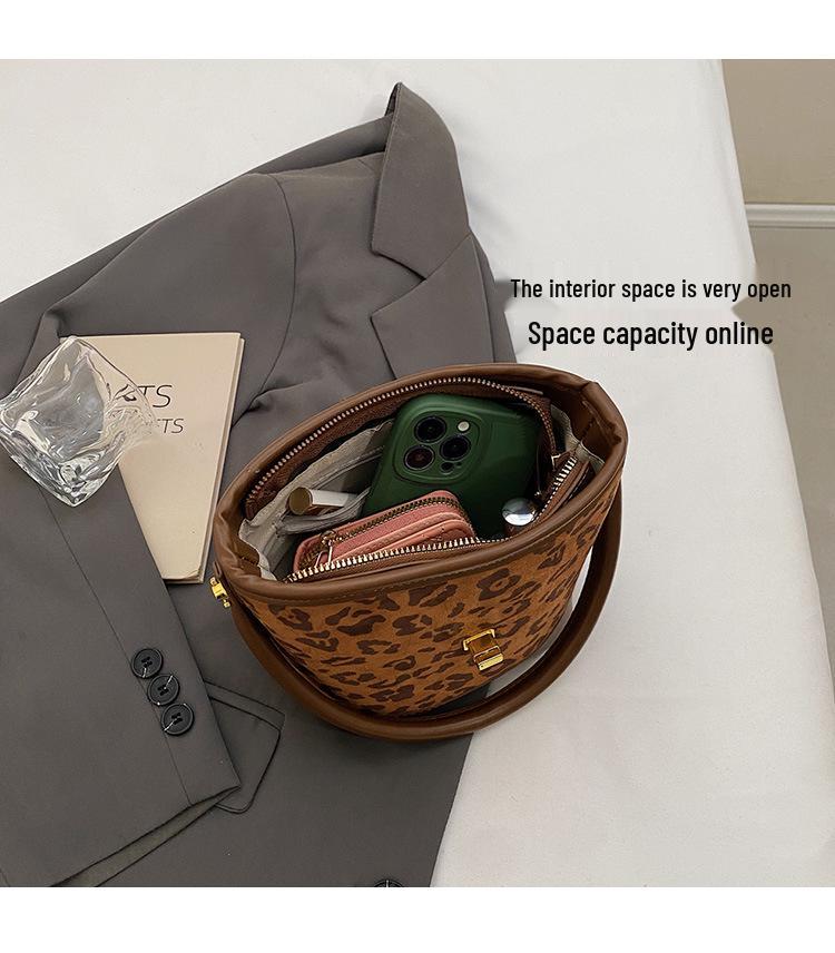 Women's 2025 High-End Commuting Crossbody Handbag - Small, Elegant Bucket Style