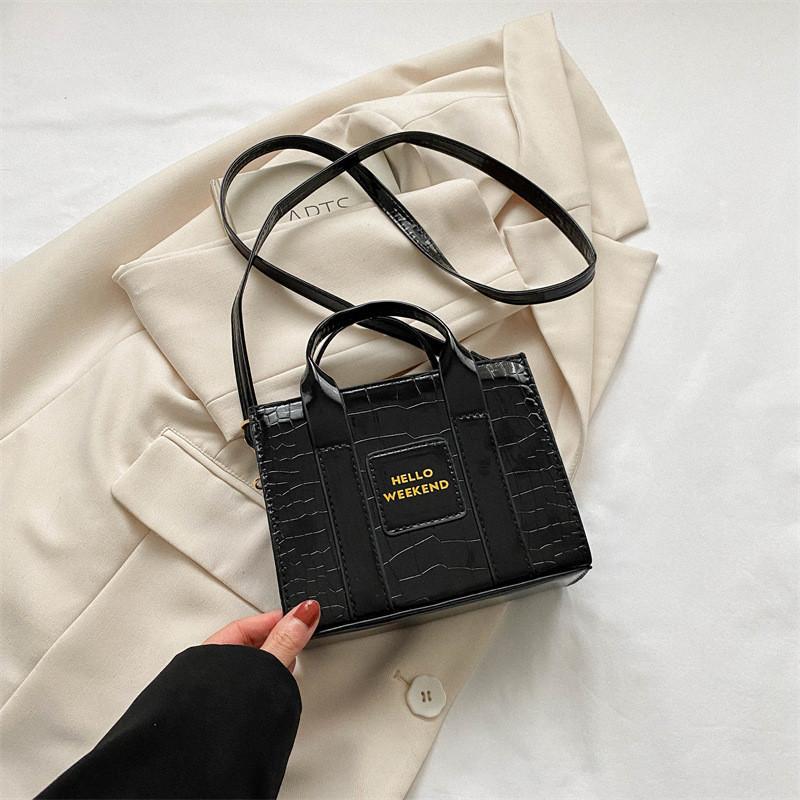 Fashionable Pu Leather Crossbody Bag Elegant Small Square Bag For Daily Use