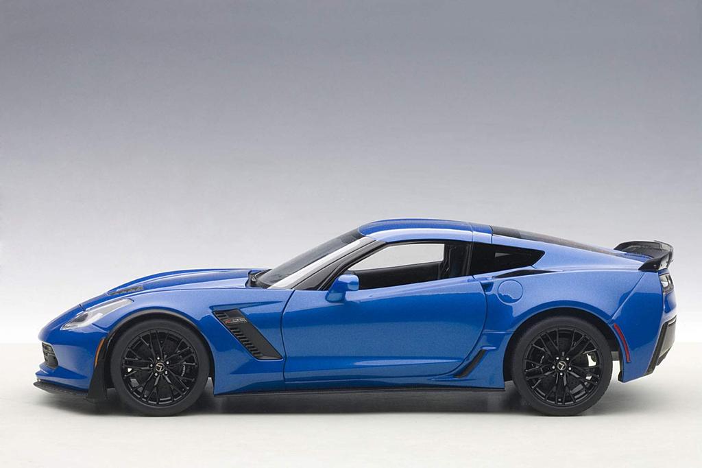 AUTOart Chevrolet Corvette Z06 Hotový produkt 1/18 (C7) (Modrý)