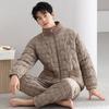 Pyjama Herren Winter Korallenfleece Dreilagig Verdickt Fleece Daunenclip Gepolsterte Jacke Herbst und Winter Super Dick Gepolsterte Homewear