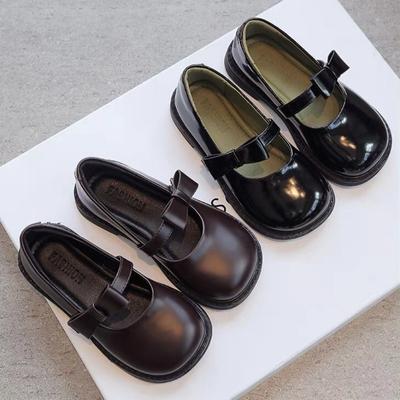 Chaussures de princesse pour fille Petites chaussures en cuir noir Printemps Nouvelles chaussures simples pour enfants Chaussures pour petites filles Chaussures d'exposition