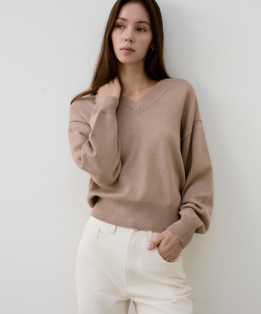 ANTOME Ciel V-Neck Knit (Beige)