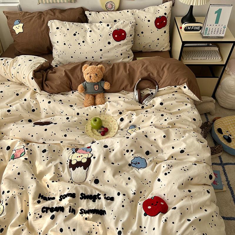 LILANG Apple Ice Cream 4-Piece Bedding Set