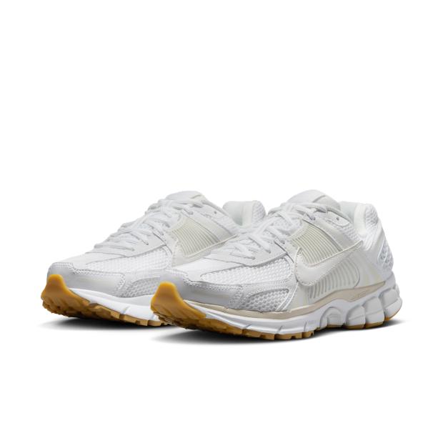 FJ2028-104 Nike Zoom Vomero 5 White Gum (Women s) 10W
