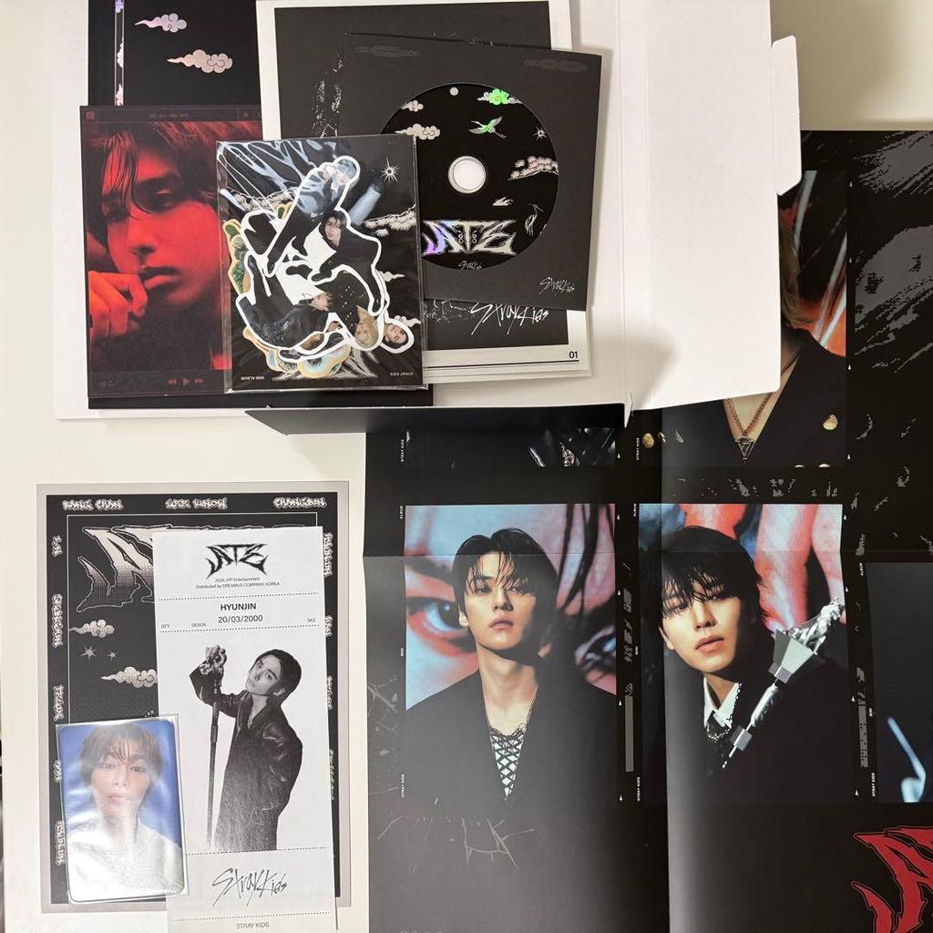 [USED] straykids hyunjin cd dvd