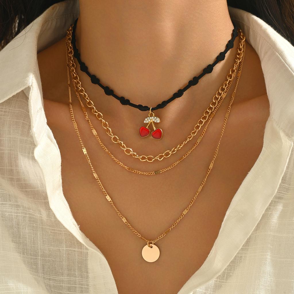 Hot-selling Exaggerated Fashion Personality Starfish Large Shell Pendant Gravel Irregular Necklace Versatile Woman