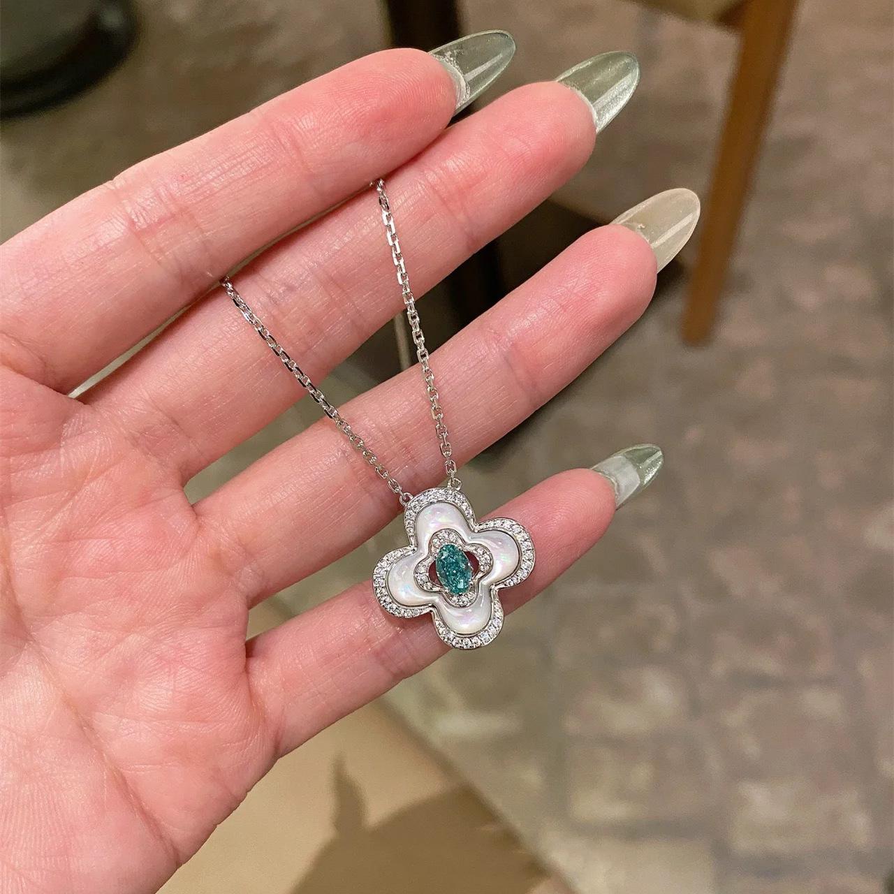 

Ожерелье Premium Sense для женщин с цепочкой на ключицу с четырьмя листочками клевера и аквамарином, роскошное ожерелье высшего качества синий