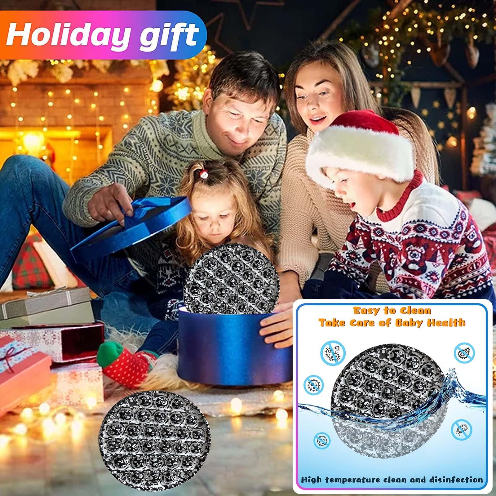 

Дети и взрослые пользуются популярностью сенсорных игрушек для снятия стресса на Хэллоуин