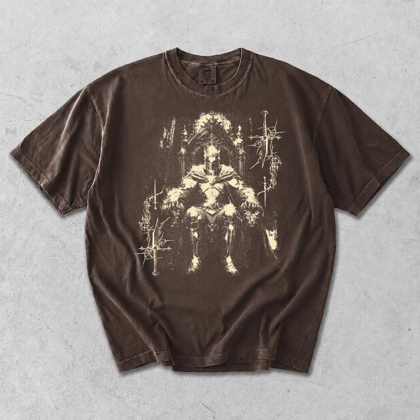 Dark Fantasy Knight Throne Graphic Tee, Vintage Gothic Armor T-Shirt XL