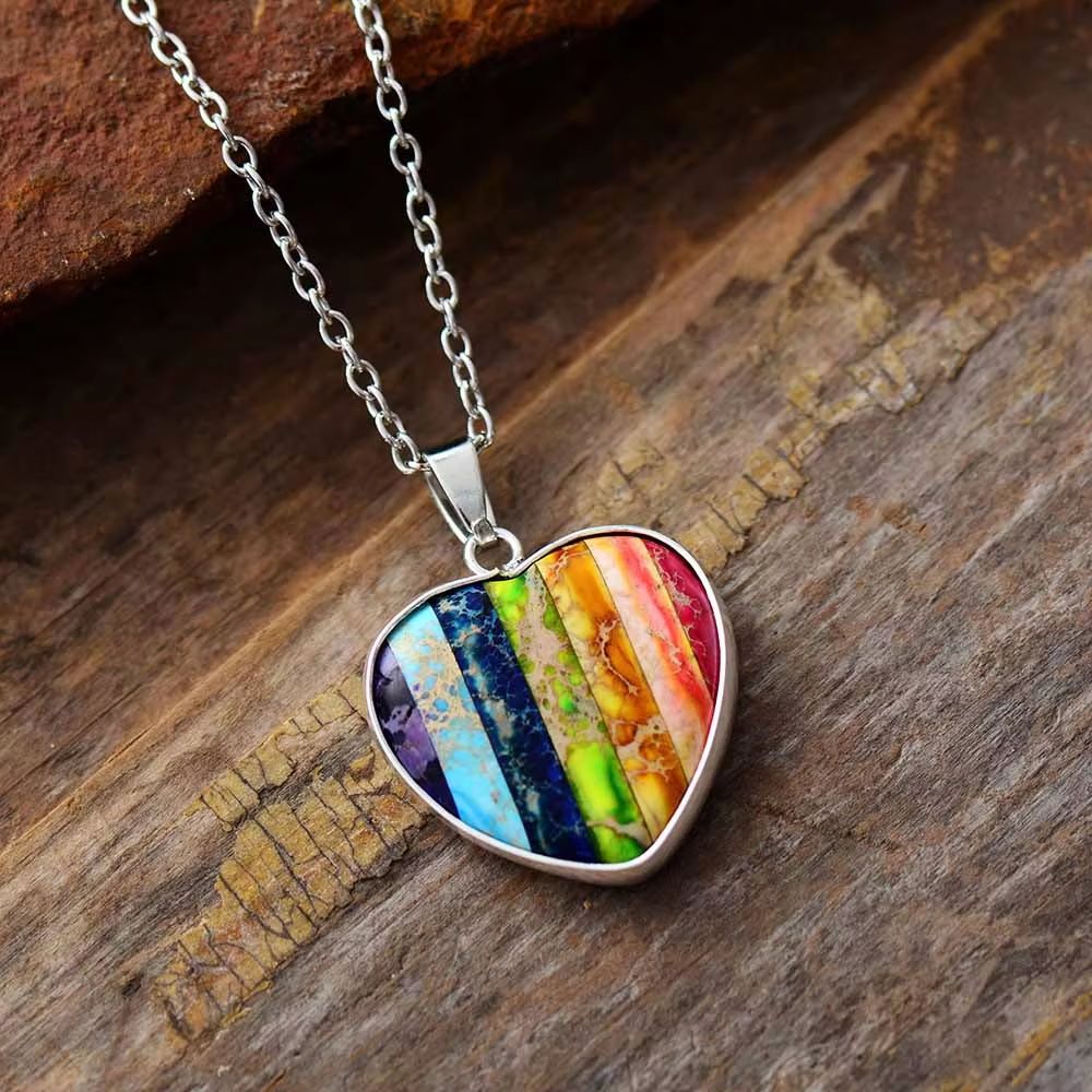Luxury high-quality natural stone emperor stone 7-color love pendant necklace light luxury classic stone jewelry, hot-selling
