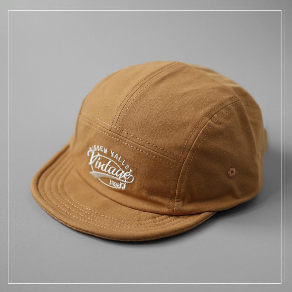 Berretto da Baseball Casual a Tesa Corta Traspirante a 5 Pannelli con Visiera Piatta Cappello da Sole con Ricamo di Lettere Berretto da Trucker in Cotone