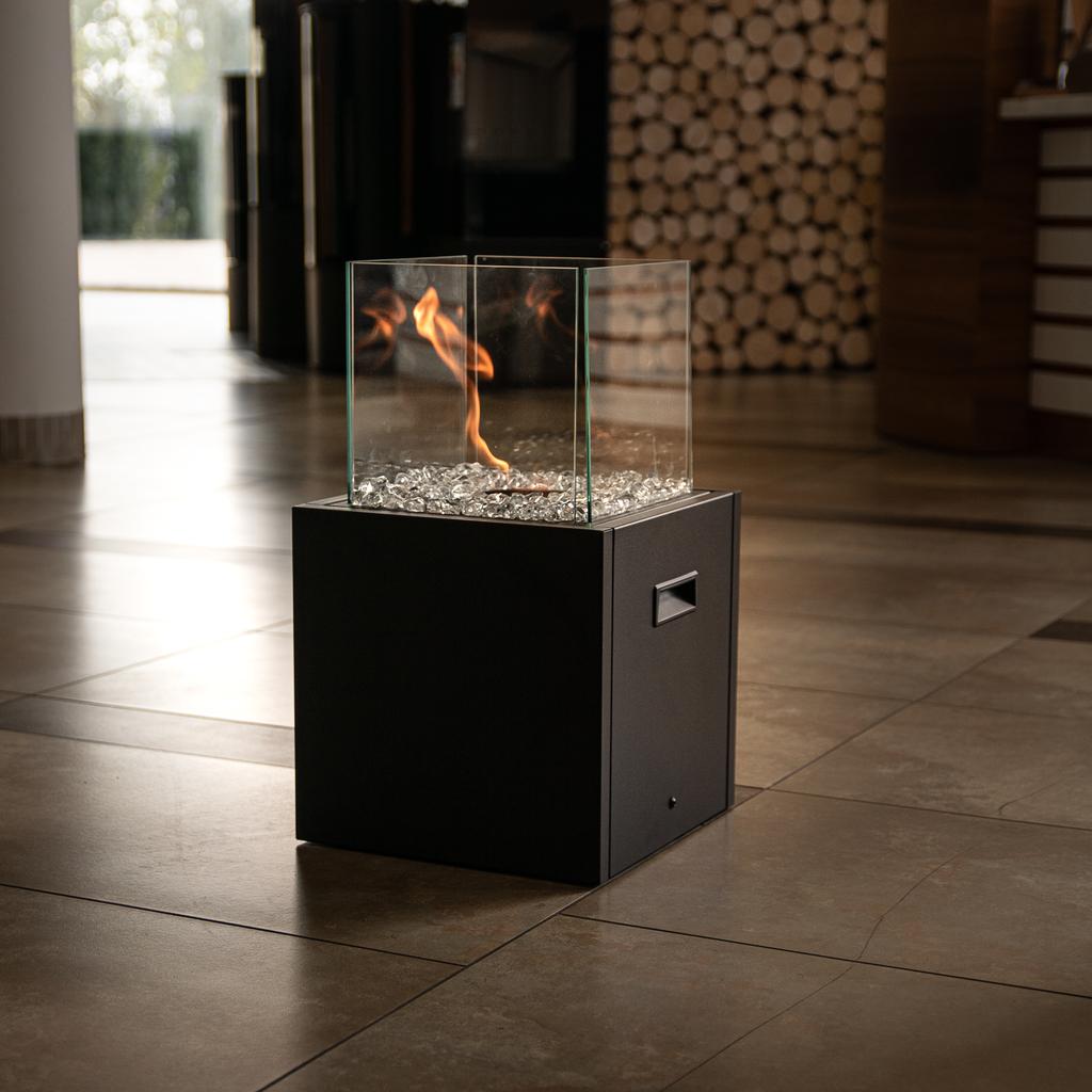 Freestanding bioethanol fireplace TOWER MINI black