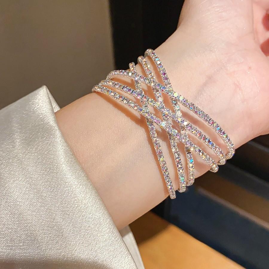 Geometric Diamondstudded Square Bangle With Crossed Openings For Fashion Women