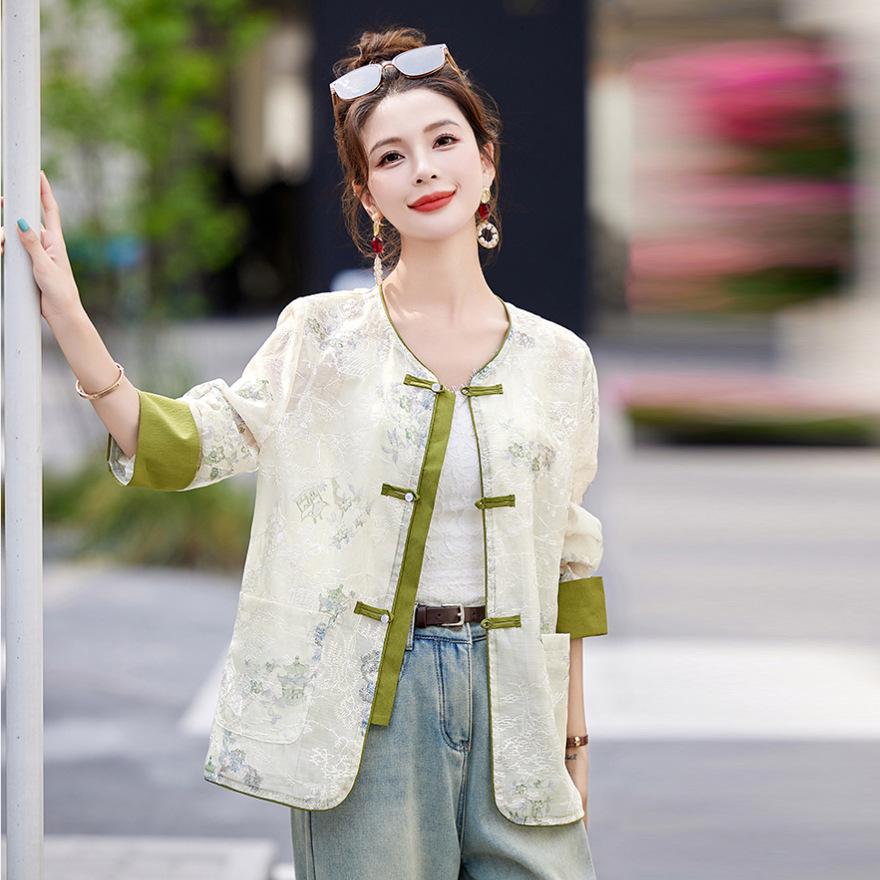 Light retro embroidered jacket for women to look good in summer Eugen yarn thin sunscreen clothes and tops