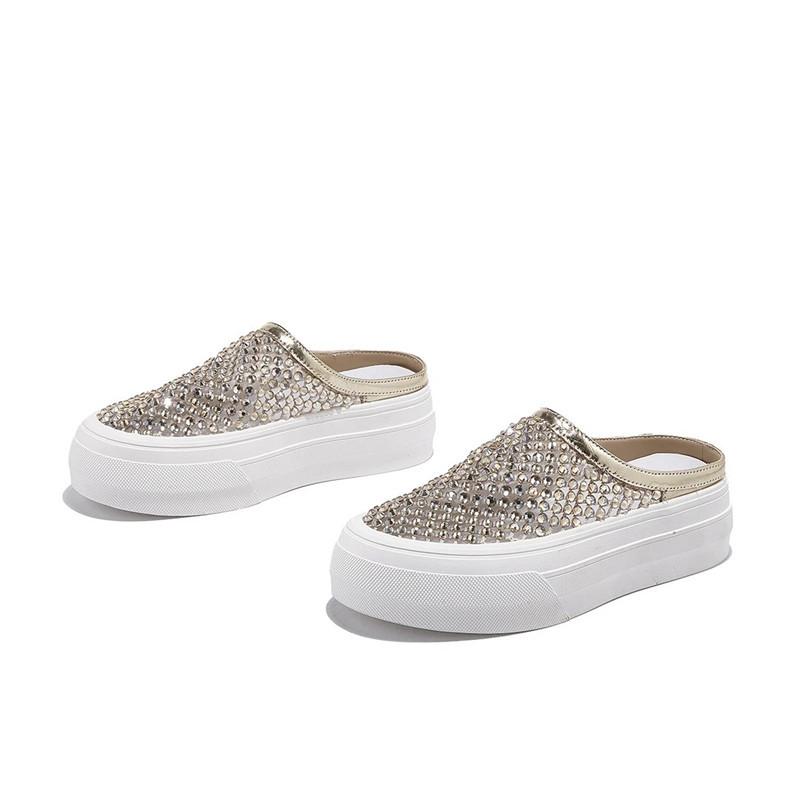 

Rhinestone woven baotou half slippers women s outer wear 2025 summer new thick-bottomed muffin hole fashion cool slippers 40 золотой