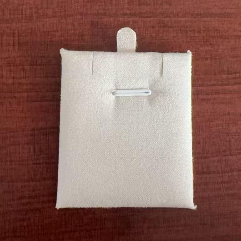 

Подставка для ювелирных изделий из бамбукового дерева для ожерелий и сережек