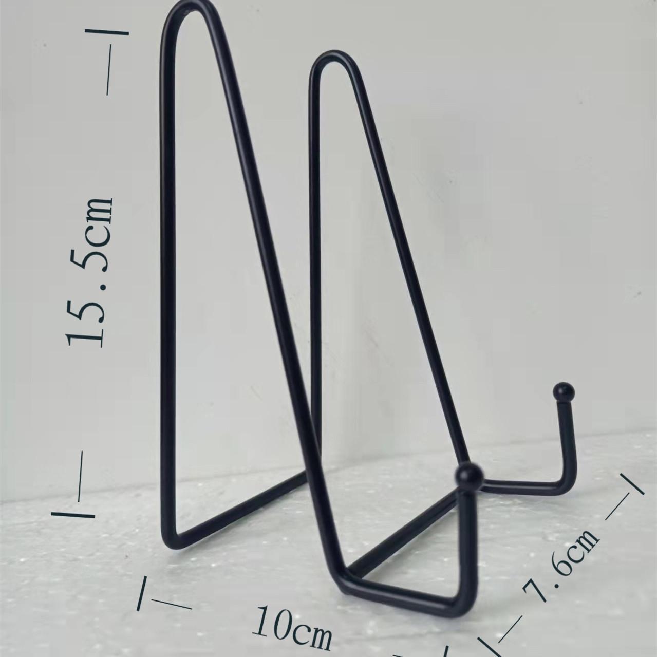 

Черная железная мольбертовая декоративная стойка для тарелок, подставка для декоративных тарелок, книг, планшетных ПК, металлическая фоторамка для настольных ПК 6 Inch