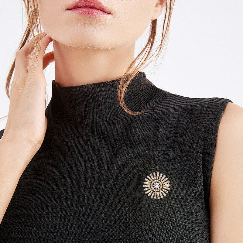 Blucome Gold Color Sunflower Shape Brooch Fashion All-match Suit Corsage Collar Pin Women Cloth Suit Jewelry