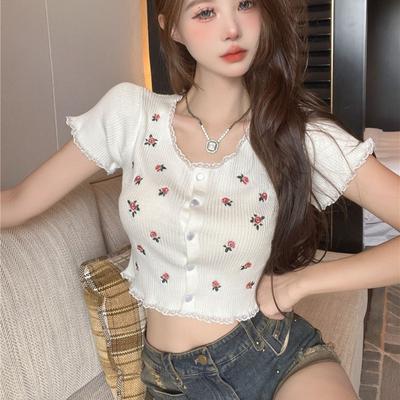 French Sweet Embroidered Flower T-shirt Women's Summer Lace Splicing Short Cardigan Body Short Sleeve Top