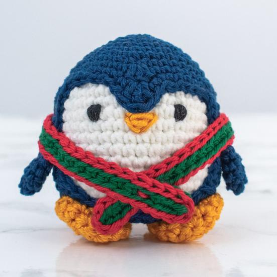 Christmas Crochet Kit Crochet Starter Kit with Step-by-Step Video Tutorials Santa Claus Nutcracker Green Elf Knitting Set for Beginners