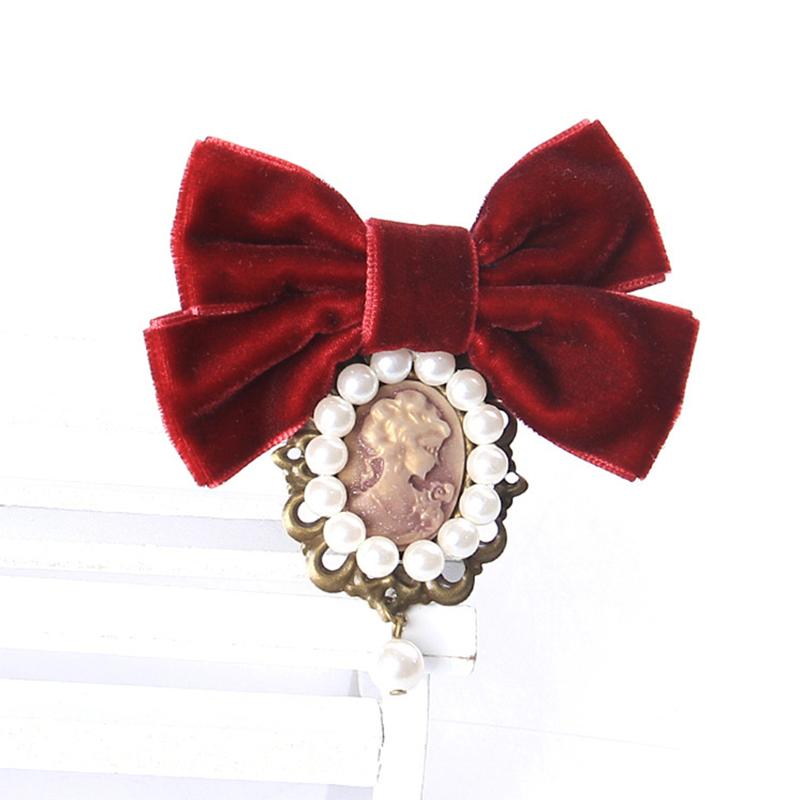 Vintage El Yapımı İnci Kadife Kurdele Fiyonk Göğüs Çiçeği Broş Takı Kraliçe Cameo Güzellik Baş Venedik İncisi Broş