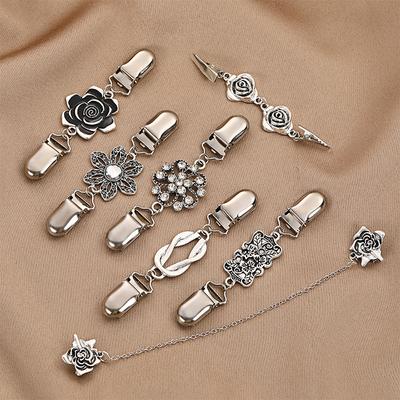 Retro Sweater Shawl Clip With  Studded Alloy Scarf Buckle Anti Exposure Buckle Collar Scarf Cardigan Connecting Buckle