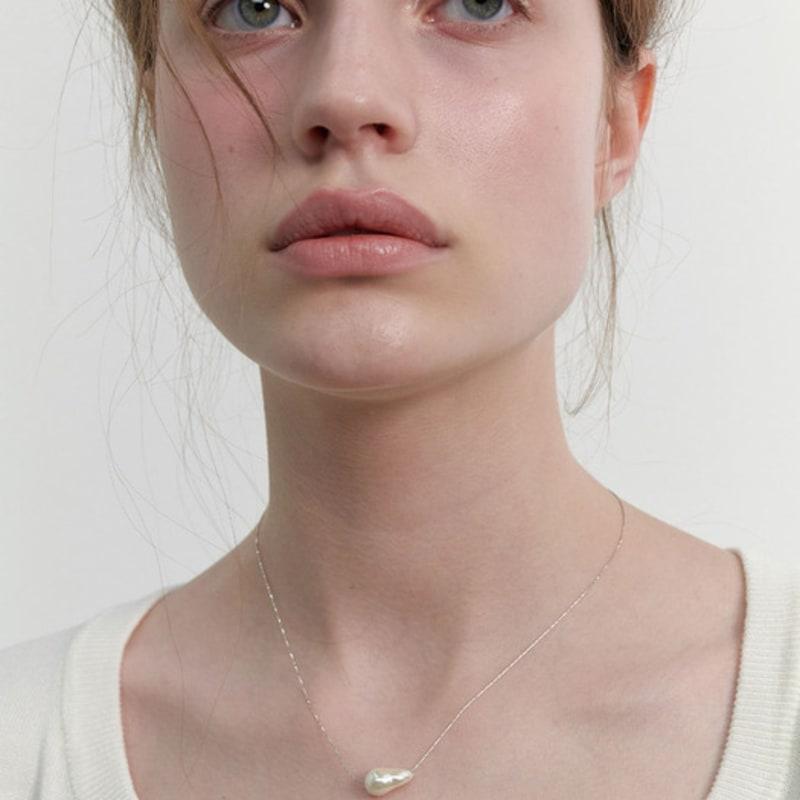 

LOVE ME MONSTER [Silver] Baroque Pearl & Chain Necklace (L241MNK100) SILVER