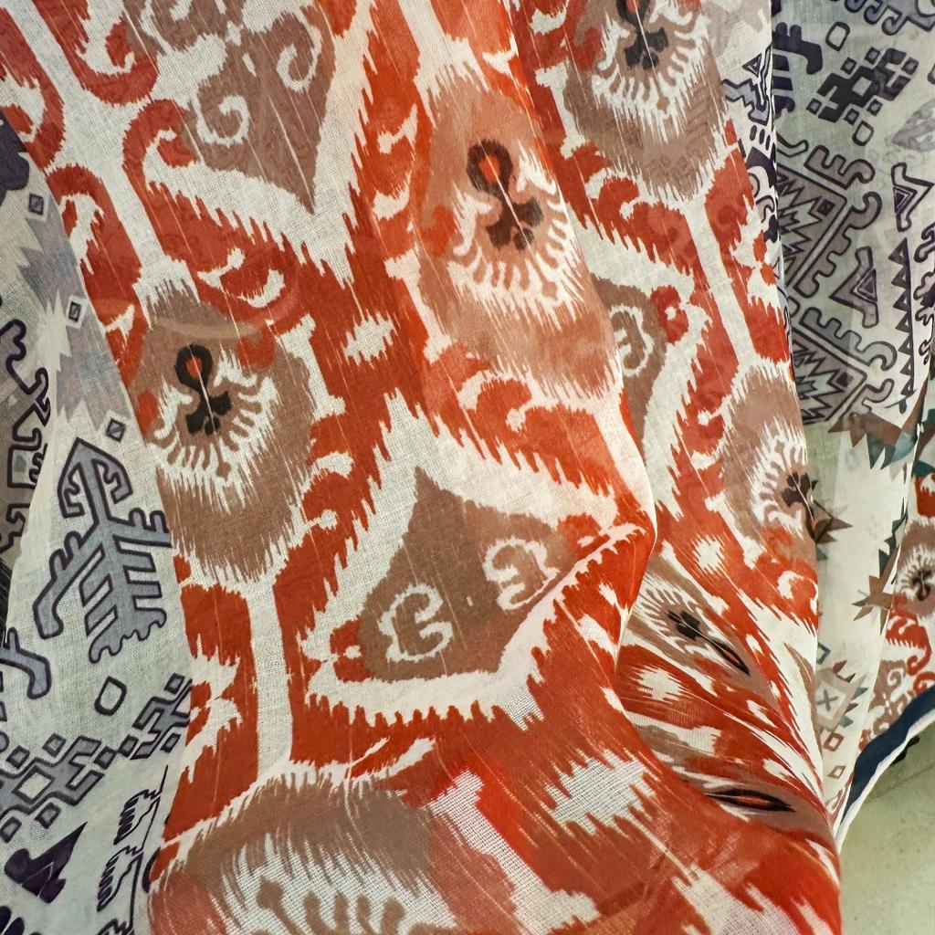Women S Fashionable Thin Sunscreen Large Square Scarf For Summer