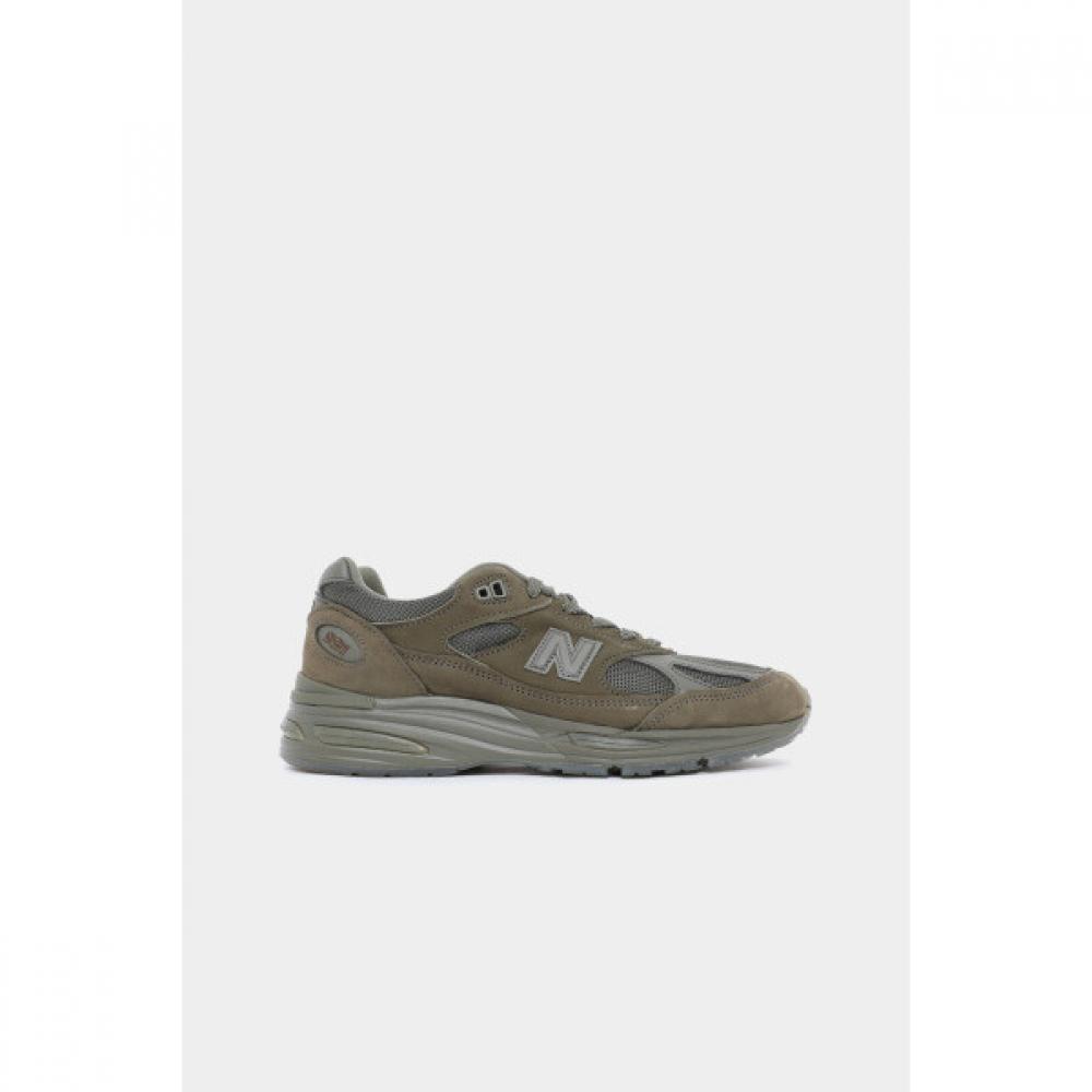 New Balance Stone Island Collaboration 991v2 Made In Uk Green Common Sneakers U991sc