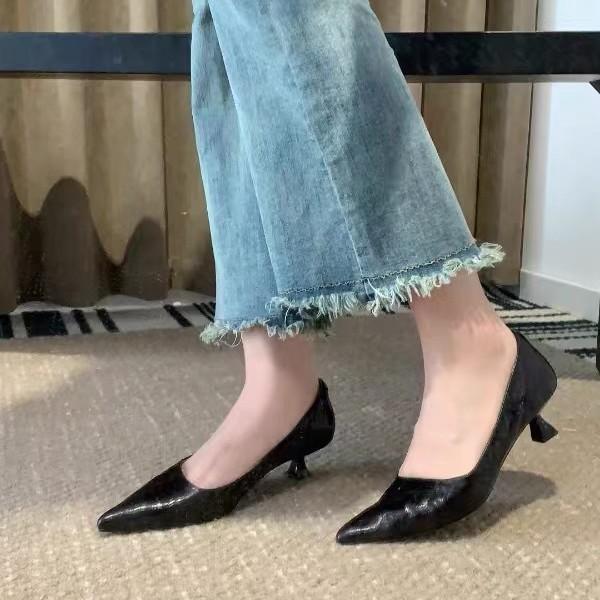 Cowhide Version~ Minimalist Temperament Kitten Heel Pointed Head Shallow Mouth Single Shoes Women's 2025 Autumn Commuting Thin Heel Small Leather Shoe