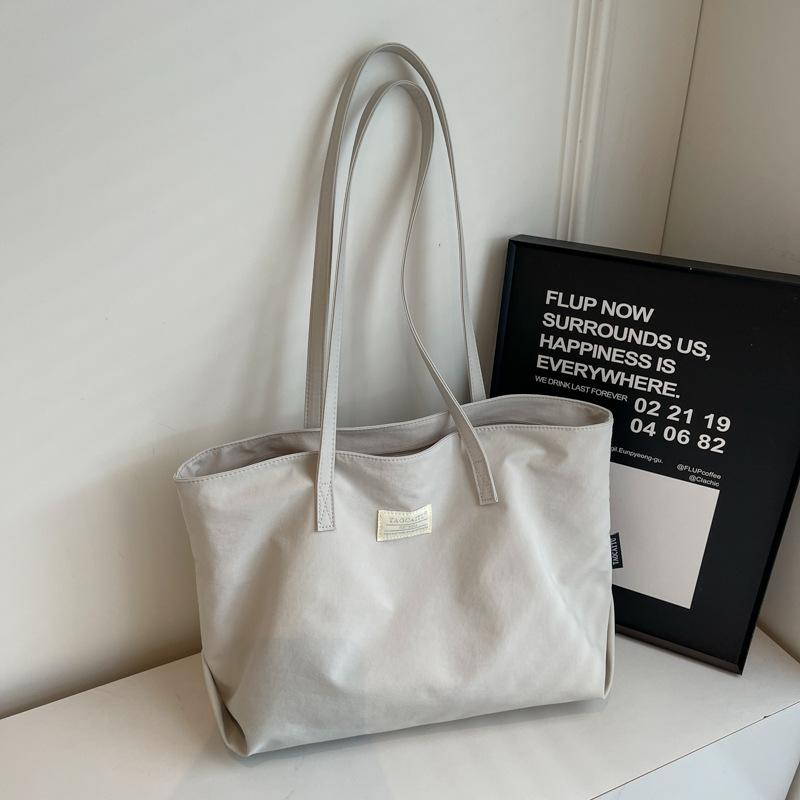 Canvas Bag Student Clothing Book Class Commuter Bag Japanese Leisure Shoulder Bag Women's Large-capacity Junior High School Niche Cloth Bag