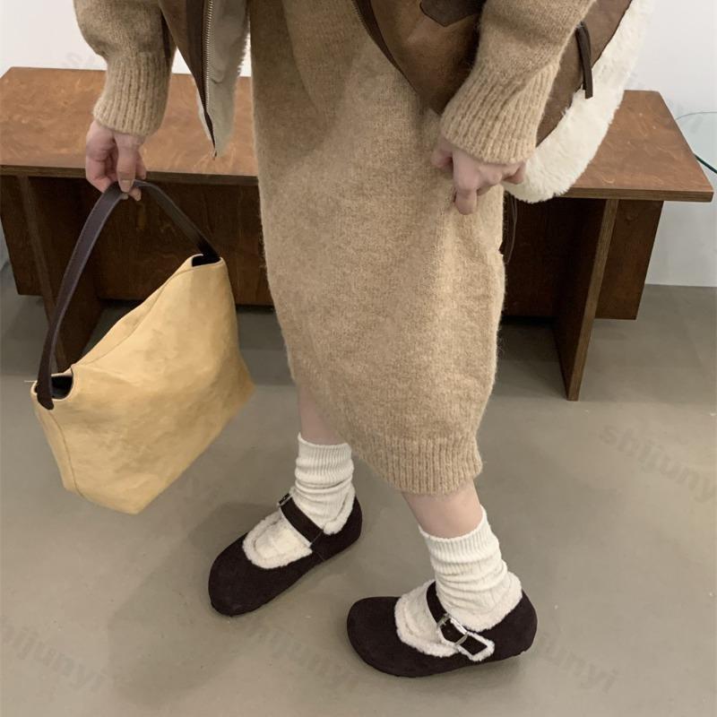 Fashion Retro Plush Casual Shallow Mouth Flat Mary Jane for Women 2025 Autumn New Warm Comfortable Versatile Fashion Cotton Single Shoes