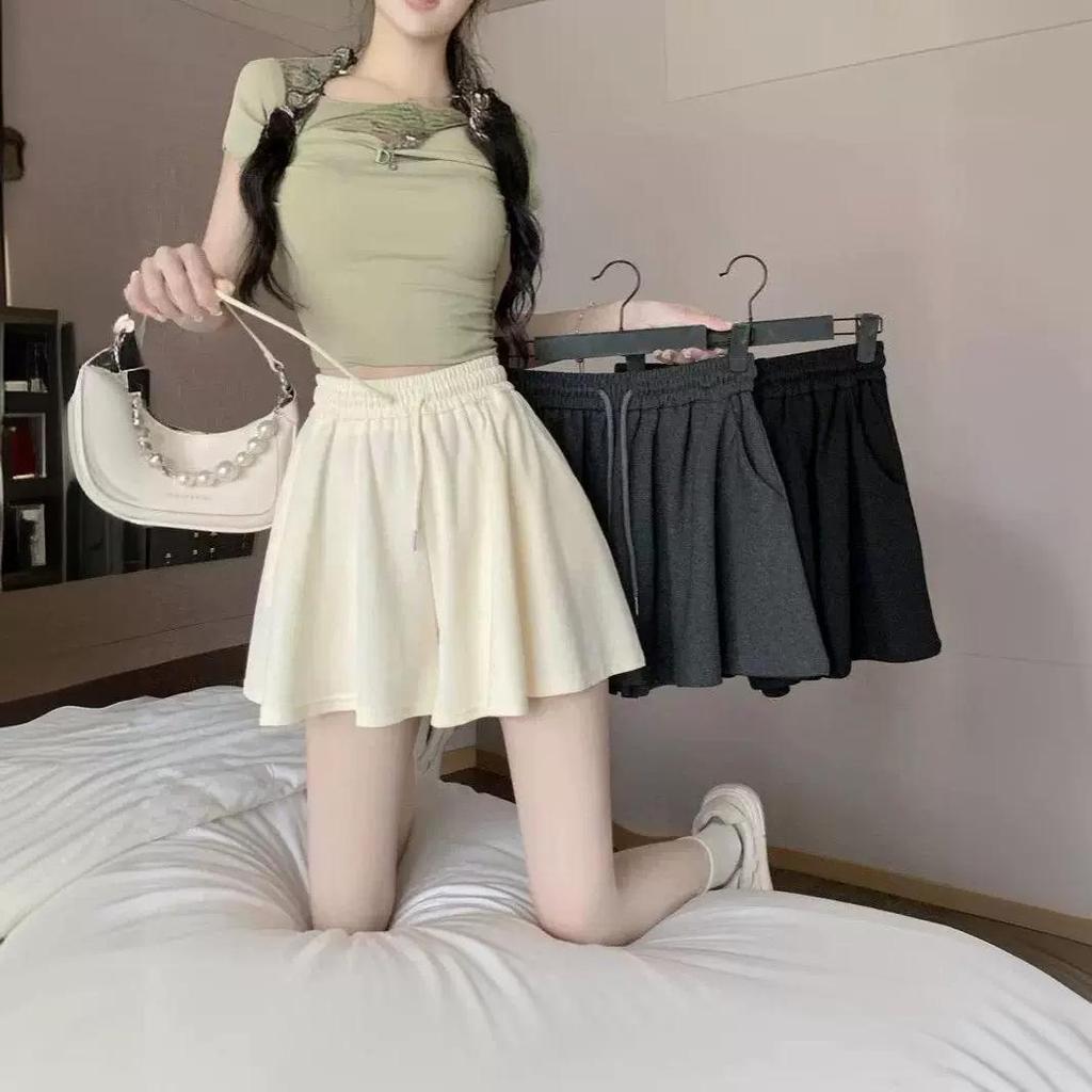 Korean-Style Summer Ballet Culottes: Women's High-Waist A-Line Wide-Leg Shorts Skirt Pants.