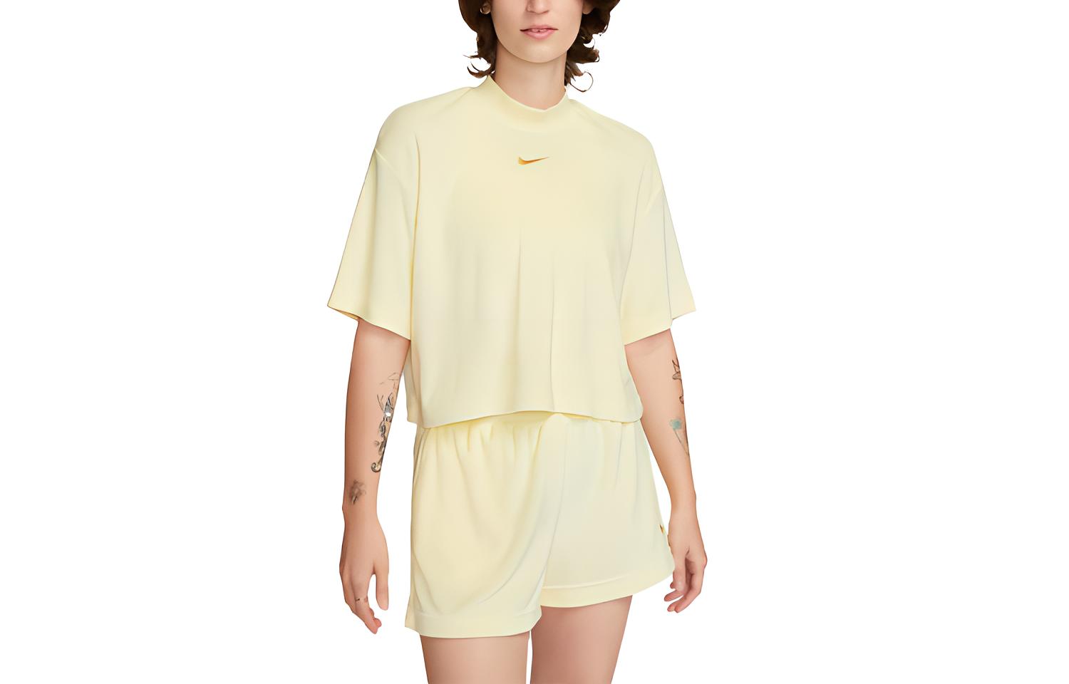 Nike T Shirt Women s Light Lemon Yellow Green DV7833-821 L