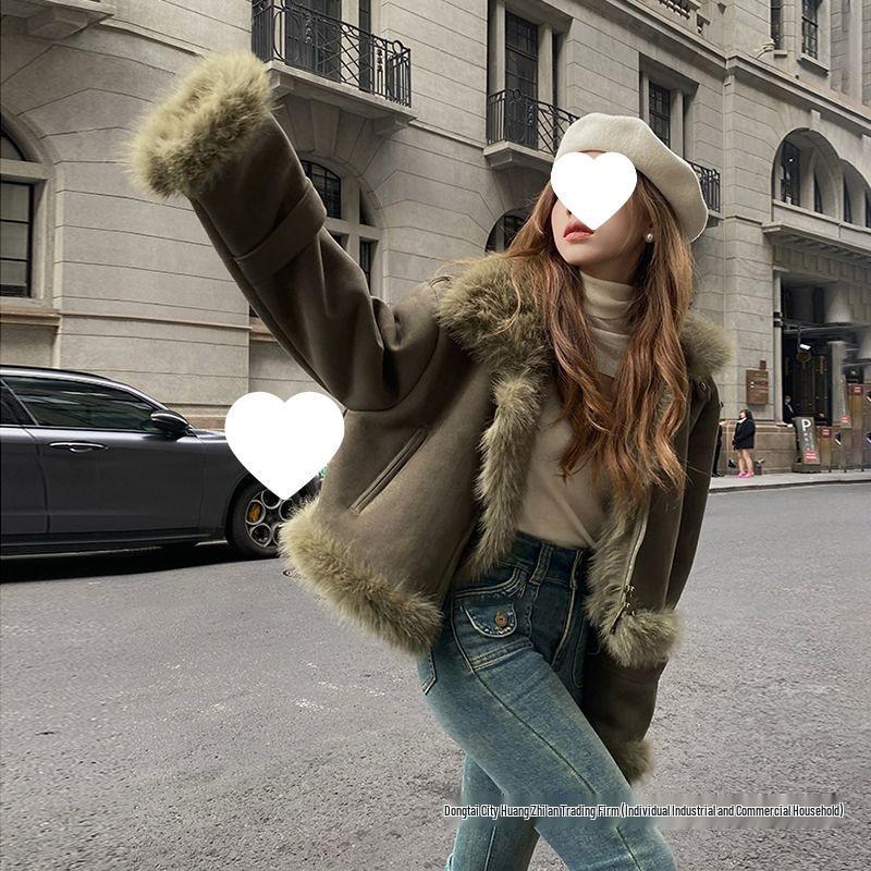 Women's 2025 Spring Shearling Suede Short Motorcycle Jacket - Slimming Korean Style
