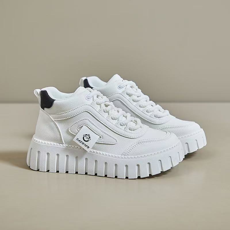 Winter New Women's High Top Shoes, Anti slip and Wear resistant Velvet Warm Boots, Thick soled Casual Sports Board Shoes