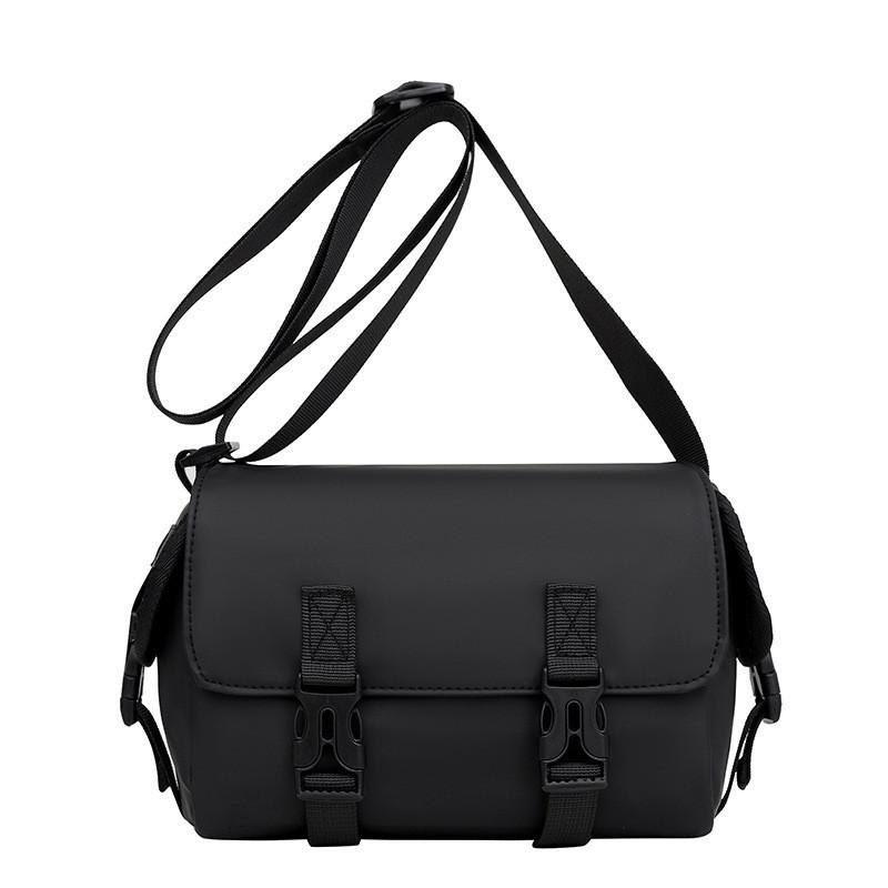 Trendy Black Casual Shoulder Bag With Ample Space Ideal For Daily Use And Gym Activities