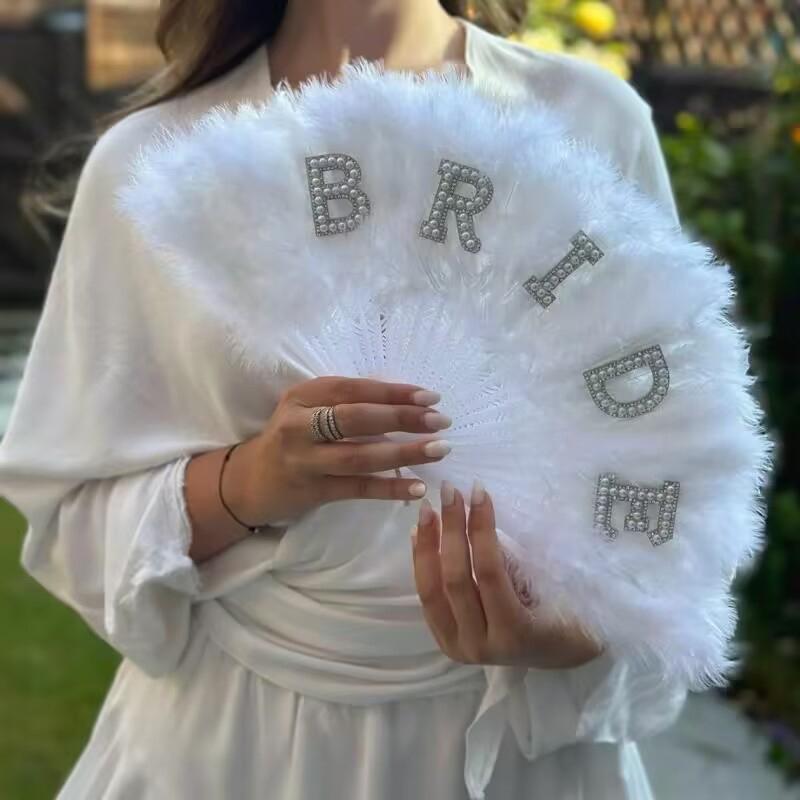 Elegant Bride Pearl Feather Fan Hand Held Bridal Wedding Decoration Folding Fan Single Women Party Supplies Photography Prop