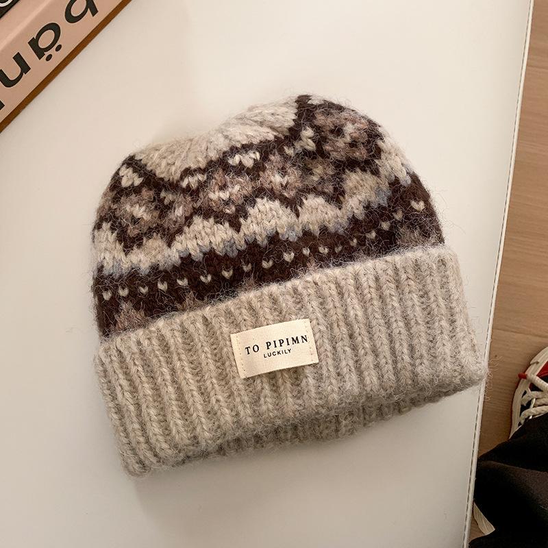 Vintage Fair Island knitted wool hat women's autumn and winter warm versatile ear protection hat loose face small headgear