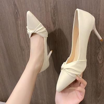 Talons hauts pointus chaussures pour femmes imperméables table été nouvelle mode chaussures de défilé stiletto tempérament professionnelles chaussures simples