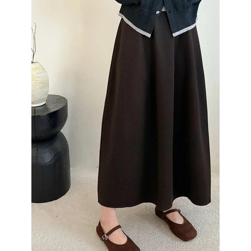2025 A/W Women's Cashmere A-Line Elastic Waist Draping Skirt - Slimming & Versatile Design