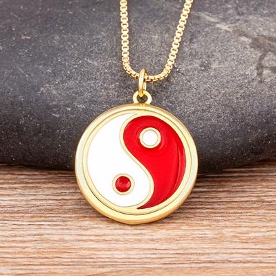 

Nidin Fashion Enamel Tai Ji Yin Yang Necklace for Women Men Classic 4 Colors Round Pendant Jewelry Party Friendship Gift червоний